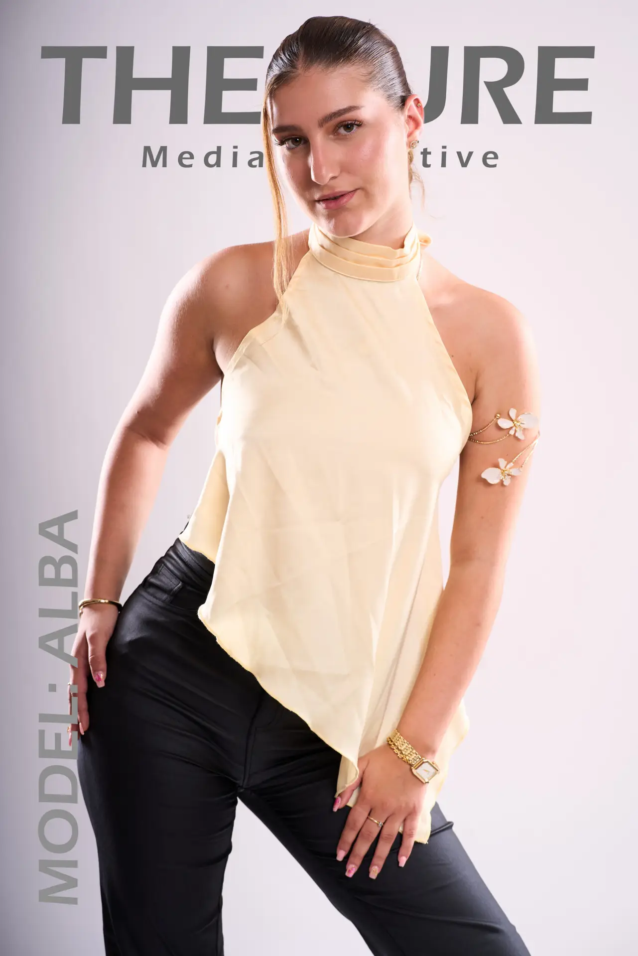 Model Sedcard Alba